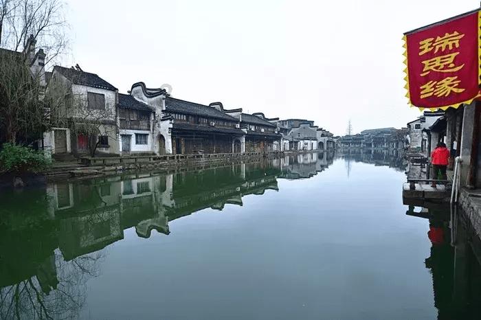 自己到底长的好看还是一般呢？游戏画面